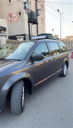 دودج جراند كارافان